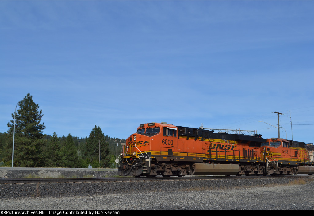 BNSF 6800